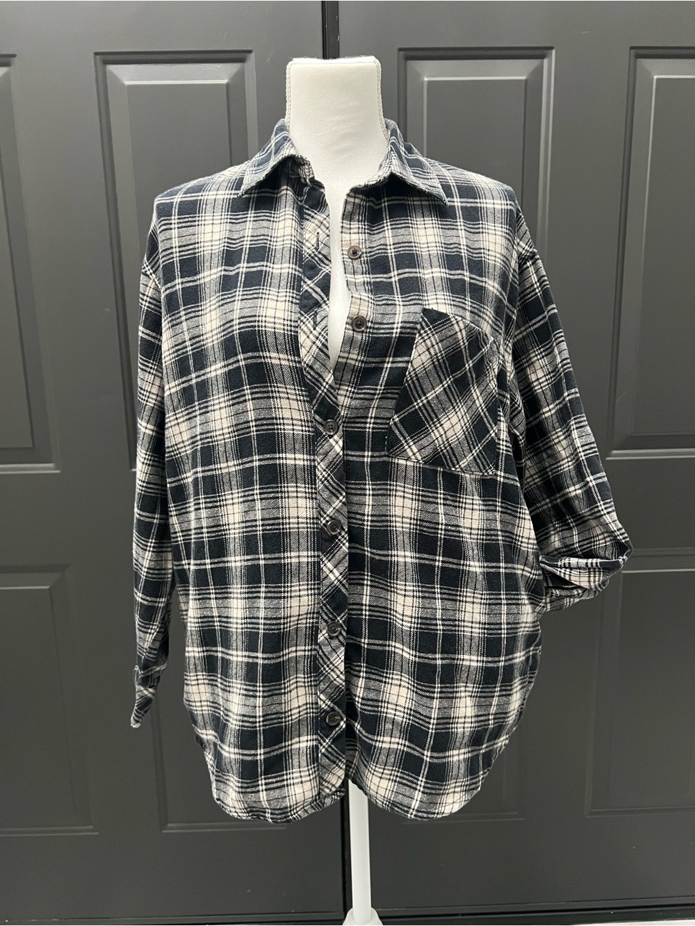 wild fable Black and Cream Plaid Button-Up